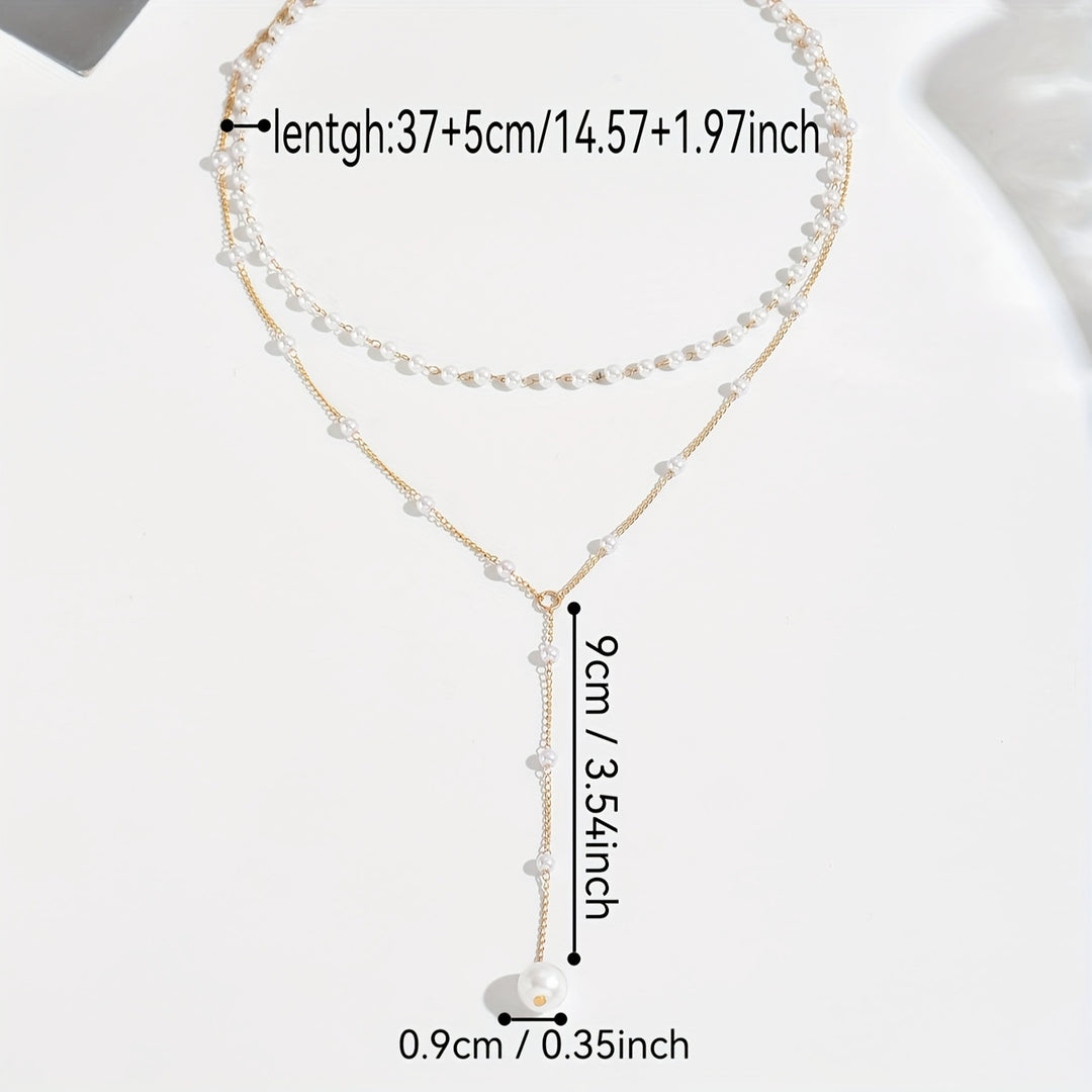 Perles en Cascade – Collier à Pampilles Vintage