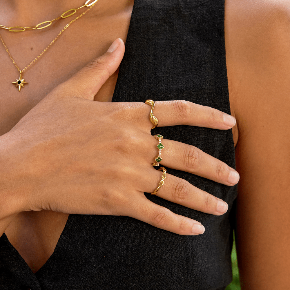 Bague ondulée dorée