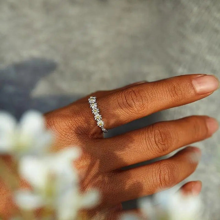 Bague Marguerite Ajustable et Émaillée à la Main
