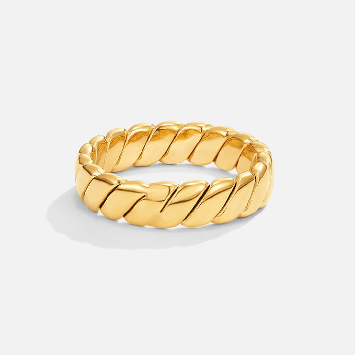 Calira Torsion Infinity Ring