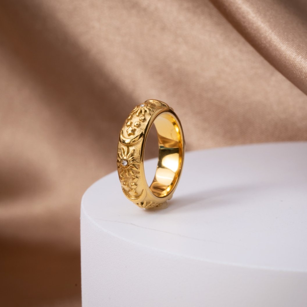 Céleste – Bague à l’éclat doré