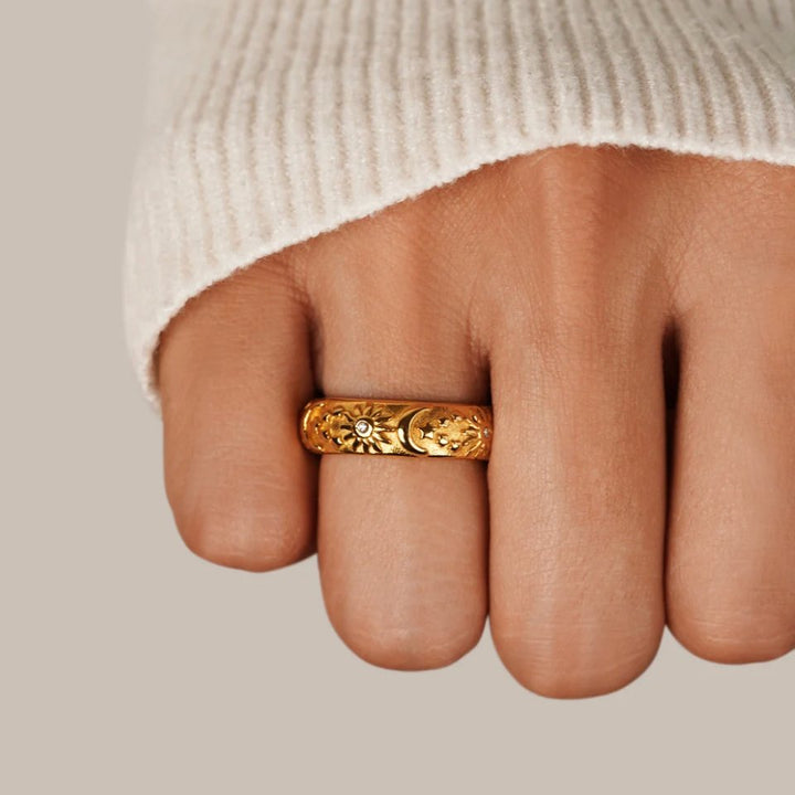 Céleste – Bague à l’éclat doré