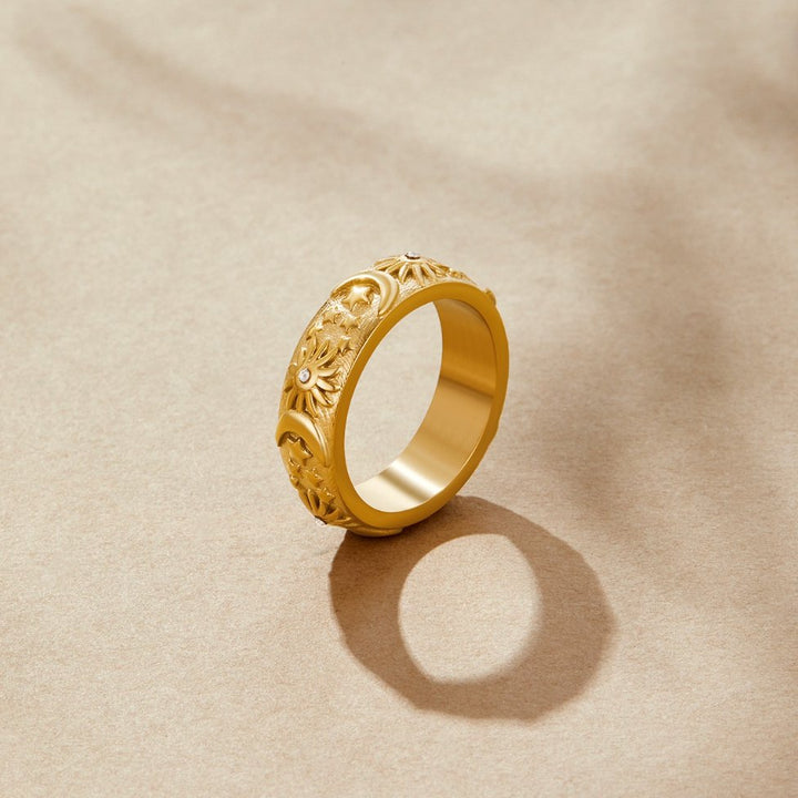 Céleste – Bague à l’éclat doré