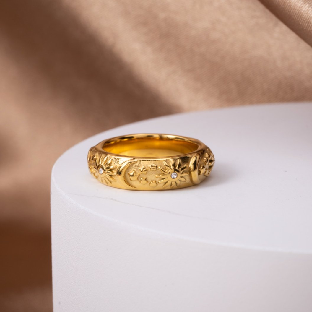 Céleste – Bague à l’éclat doré