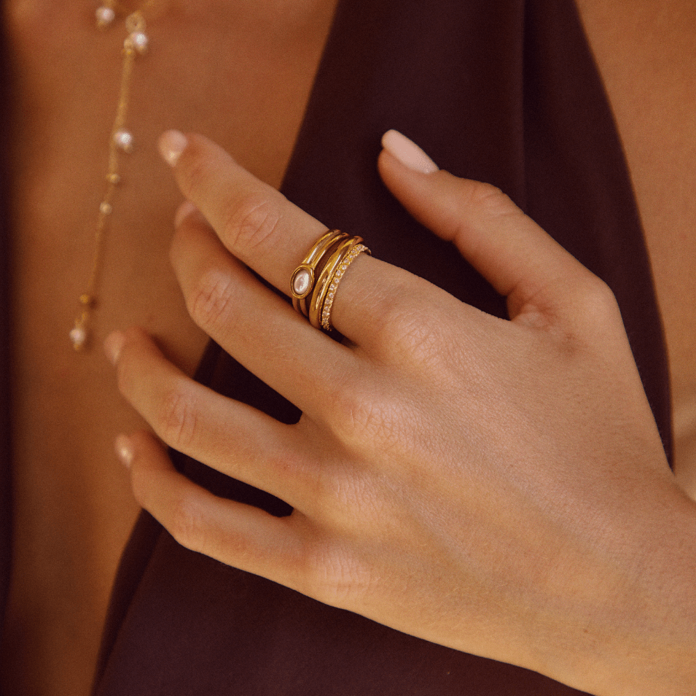 Bague chunky avec perles dorées