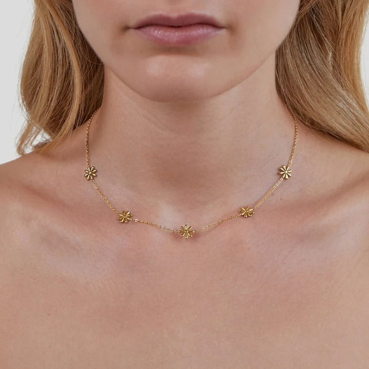 Collier floral doré