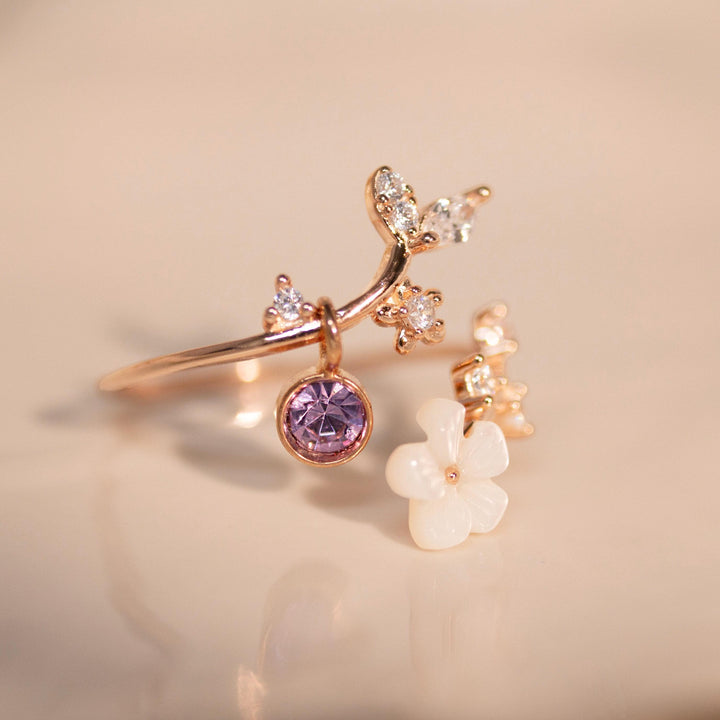 Birth Flower Ring – Sakura & Mother of Pearl Elegance
