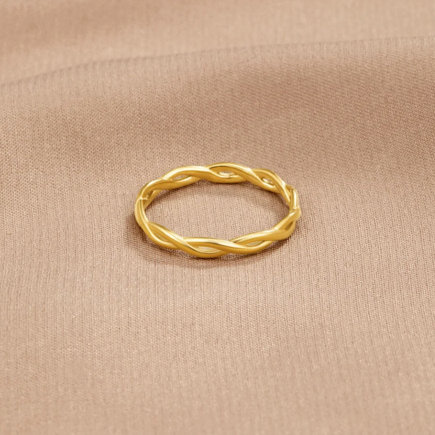 Bague torsadée Infinity dorée